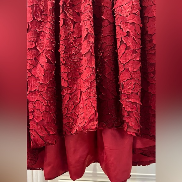 Girls formal Chasing fireflies size 12  red party dress - Picture 3 of 4